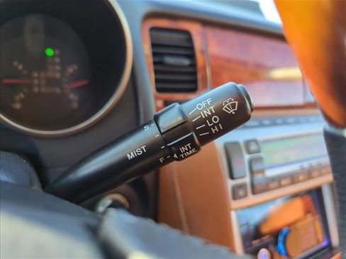 Used 2004 Lexus SC 430 Convertible image 17