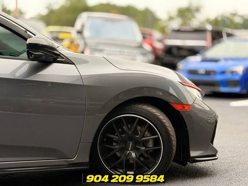 Used 2018 Honda Civic EX image 8