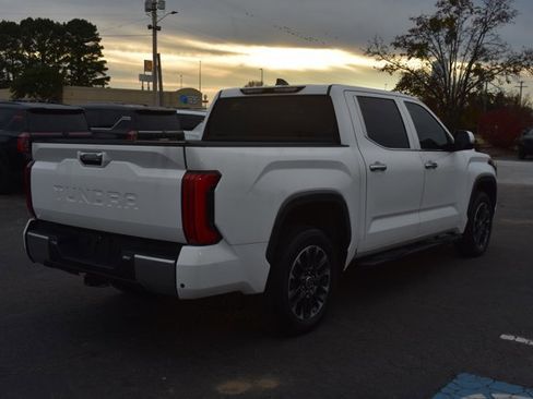 Used 2022 Toyota Tundra Limited image 5