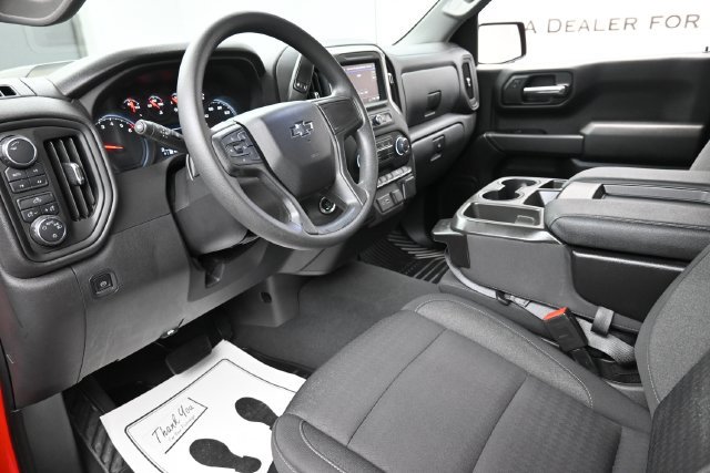 Used 2023 Chevrolet Silverado 1500 Custom Trail Boss w/ LPO, Dark Essentials Package AWD/4WD image 19