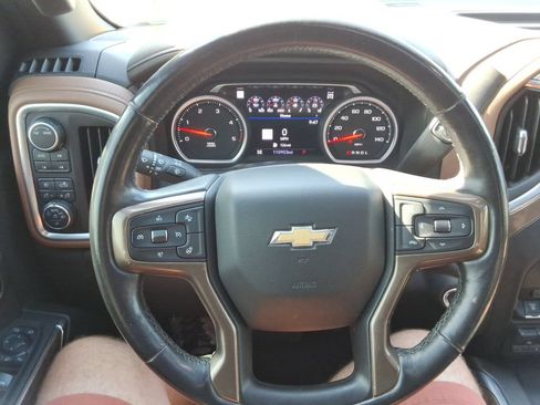 Certified 2021 Chevrolet Silverado 3500 High Country w/ Z71 Off-Road Package AWD/4WD image 28