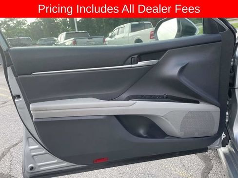 Used 2024 Toyota Camry SE FWD image 18