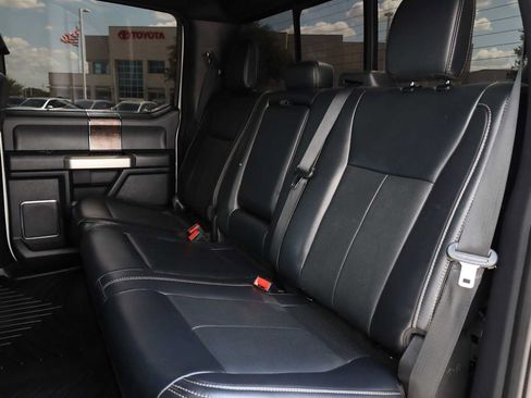 Used 2022 Ford F250 Lariat w/ Lariat Ultimate Package AWD/4WD image 44
