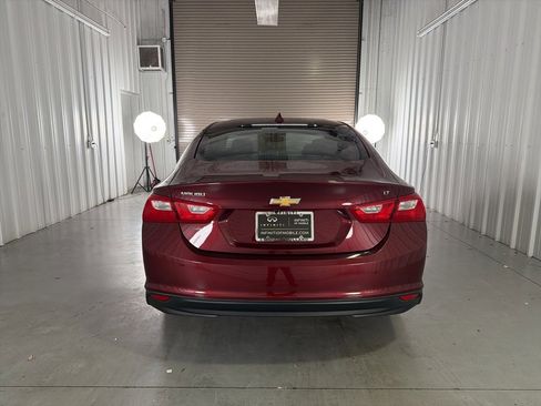 Used 2016 Chevrolet Malibu LT image 6