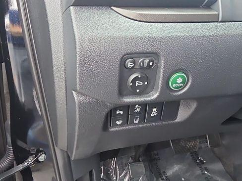 Used 2025 Honda Passport TrailSport image 22