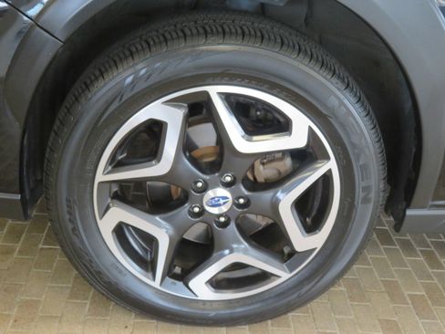 Used 2018 Subaru Crosstrek 2.0i Limited image 7