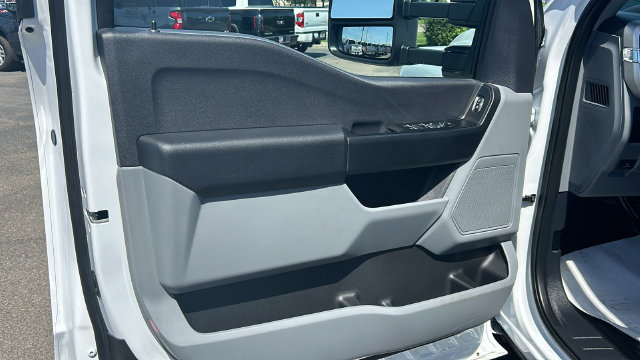 New 2026 Ford F350 XL w/ XL Chrome Package AWD/4WD image 11