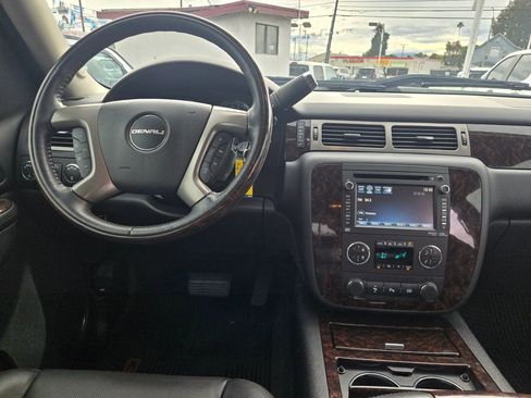 Used 2012 GMC Sierra 3500 Denali image 18