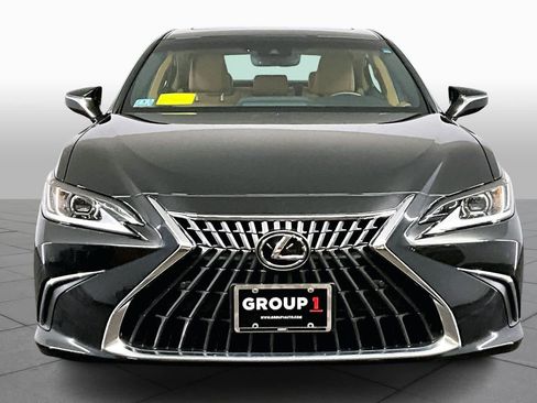 Used 2023 Lexus ES 350 w/ Premium Package image 4