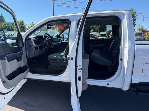Used 2026 Ford F250 XLT AWD/4WD image 14
