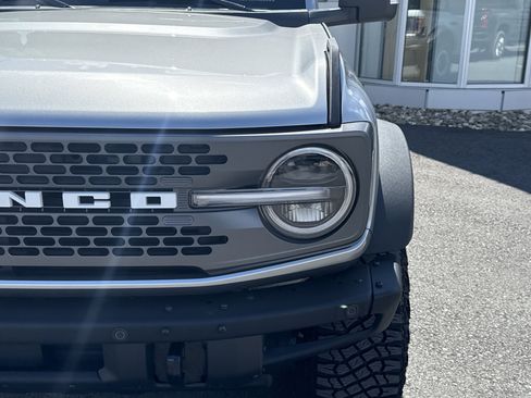Used 2024 Ford Bronco Badlands AWD/4WD image 9