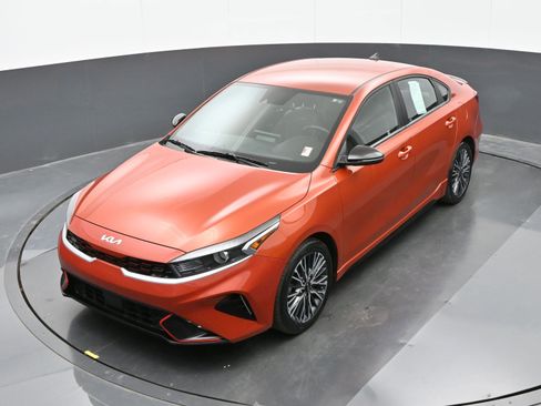 Used 2024 Kia Forte GT-Line image 31