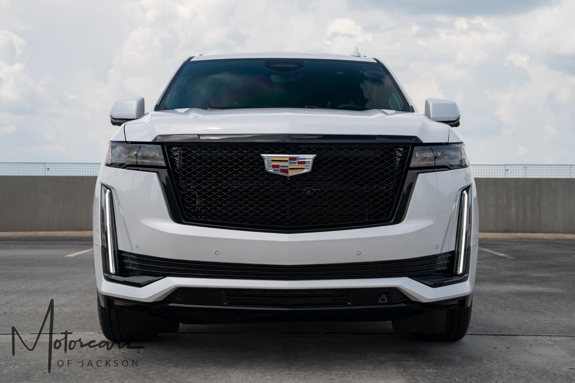 Used 2024 Cadillac Escalade Sport Platinum AWD/4WD image 4