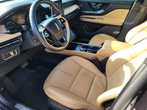 Used 2020 Lincoln Corsair Reserve w/ Rear Removable Package Tray image 14