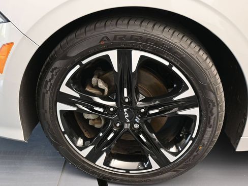 Used 2023 Kia K5 GT-Line FWD image 29
