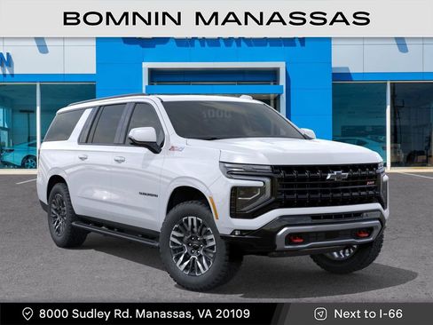 New 2026 Chevrolet Suburban Z71 image 8