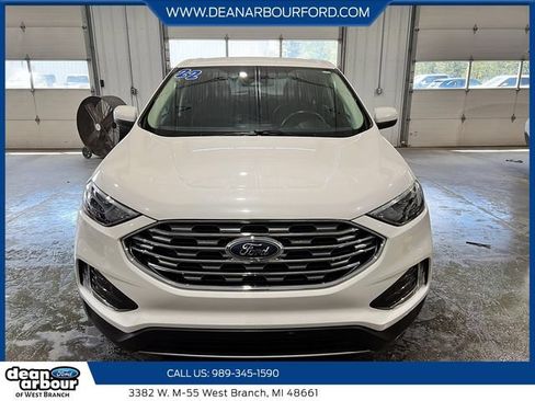 Used 2022 Ford Edge SEL w/ Convenience Package AWD/4WD image 2