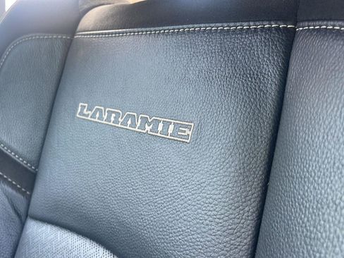 Used 2022 RAM 3500 Laramie AWD/4WD image 32