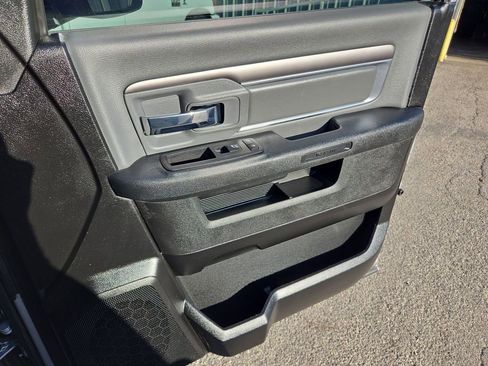 Certified 2023 RAM 1500 Classic SLT w/ Trailer & Traction Group image 30