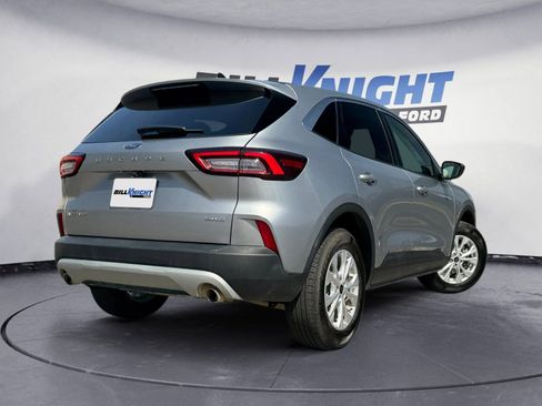 Used 2024 Ford Escape Active image 5
