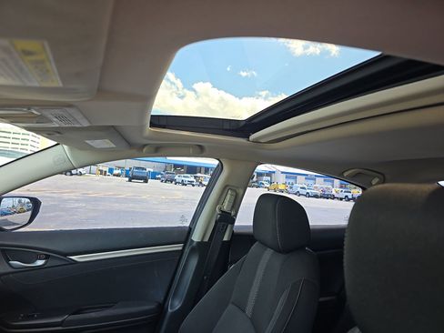 Used 2017 Honda Civic EX image 13