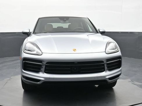 Certified 2023 Porsche Cayenne Coupe AWD/4WD image 26