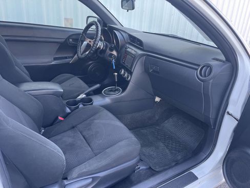 Used 2012 Scion tC image 16