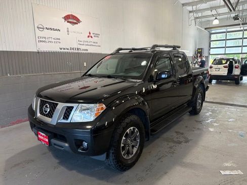 Used 2016 Nissan Frontier PRO-4X w/ Pro-4x Luxury Package AWD/4WD image 3