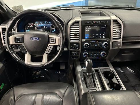 Used 2018 Ford F150 Platinum w/ Equipment Group 701A Luxury image 5