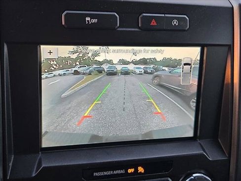 Used 2018 Ford F150 XLT w/ Equipment Group 302A Luxury AWD/4WD image 12