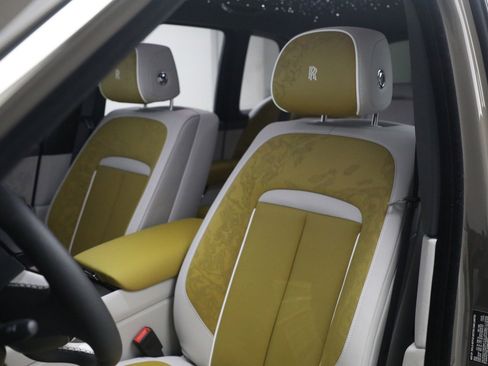 Certified 2025 Rolls-Royce Cullinan image 22