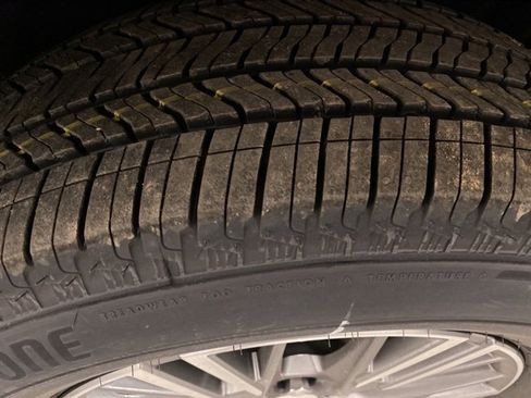 New 2026 Chevrolet Traverse LT w/ Driver Confidence Package image 30