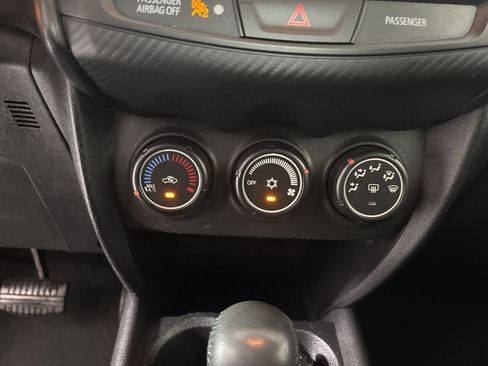 Used 2015 Mitsubishi Outlander Sport ES image 16