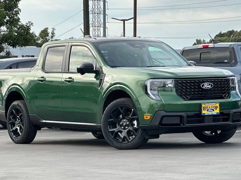 New 2025 Ford Maverick Lariat w/ Black Appearance Package image 2