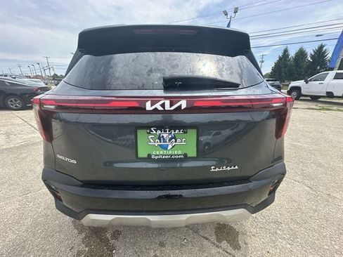 Used 2024 Kia Seltos EX FWD image 34