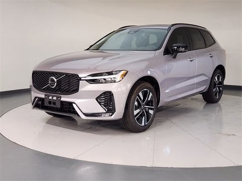 New 2026 Volvo XC60 B5 Core image 1