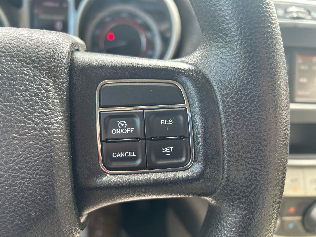 Used 2013 Dodge Journey SXT AWD/4WD image 19