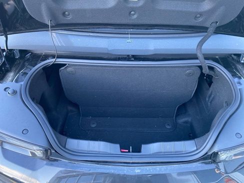 Used 2019 Chevrolet Camaro LT image 24