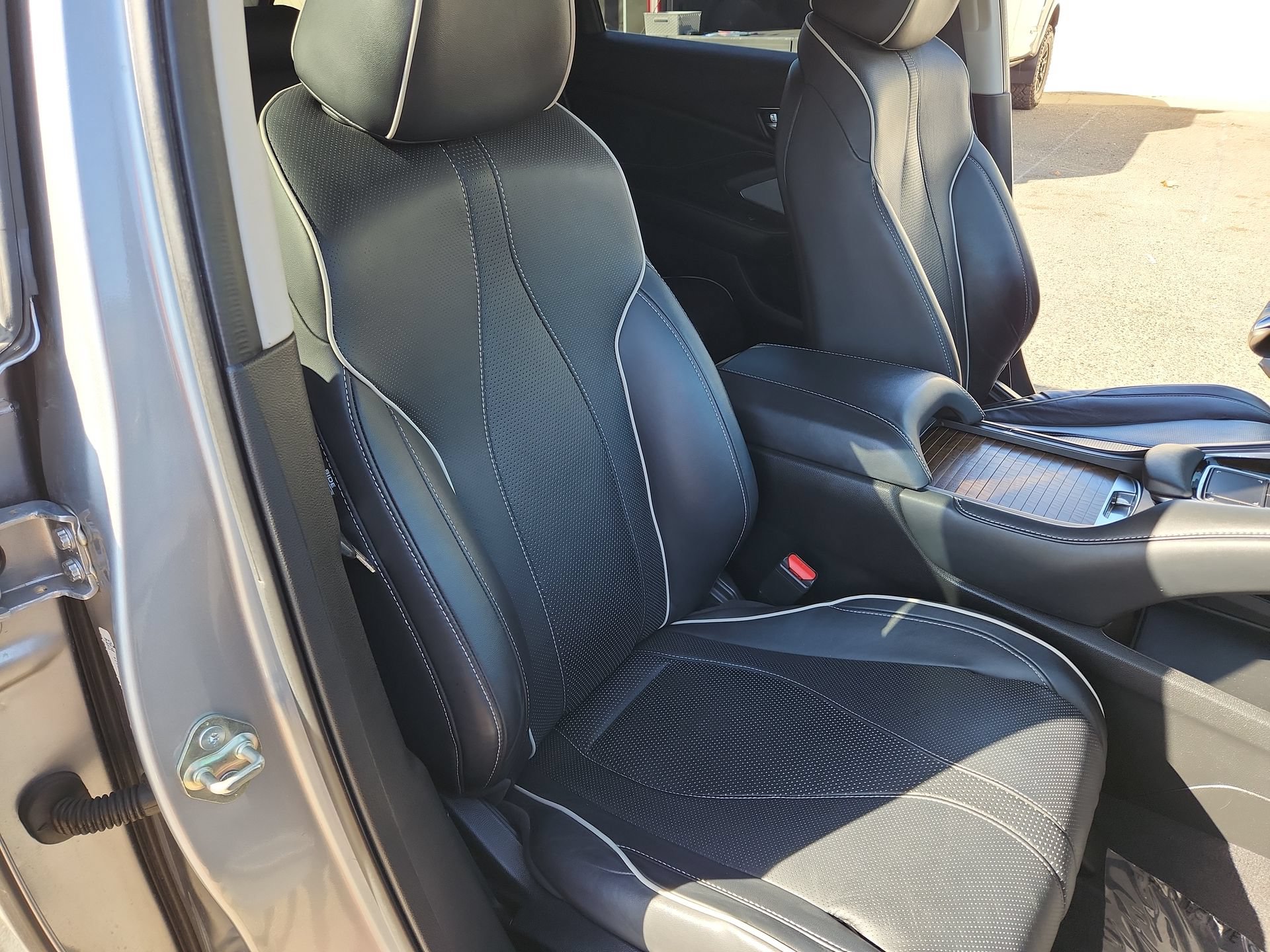 Used 2020 Acura RDX w/ Advance Package AWD/4WD image 26