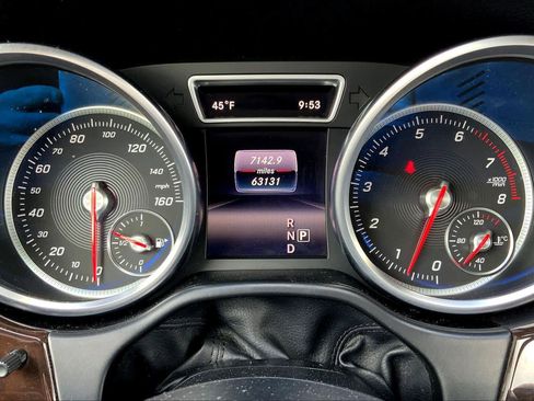 Used 2017 Mercedes-Benz GLS 450 4MATIC image 26