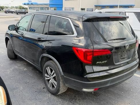 Used 2017 Honda Pilot EX-L image 4