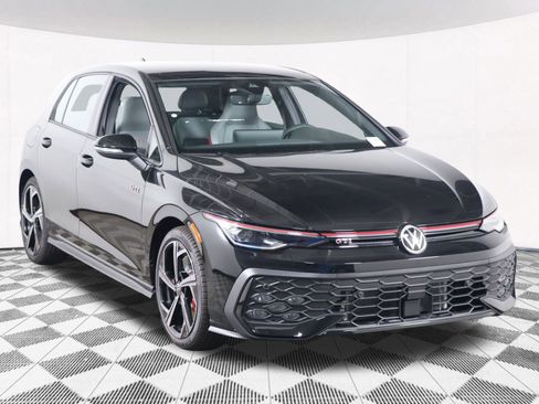 New 2025 Volkswagen GTI SE image 18