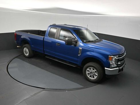 Certified 2022 Ford F250 XL w/ STX Appearance Package AWD/4WD image 38