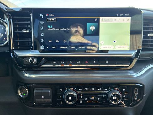 Used 2023 Chevrolet Silverado 1500 High Country image 19