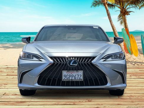 Used 2023 Lexus ES 350 w/ Premium Package FWD image 9