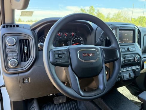 New 2026 GMC Sierra 1500 Pro w/ Pro Value Package image 15
