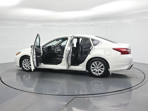Used 2017 Nissan Altima 2.5 S w/ Power Driver Seat Package image 33