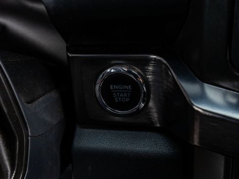 Used 2023 Ford F250 Lariat w/ Lariat Ultimate Package image 22