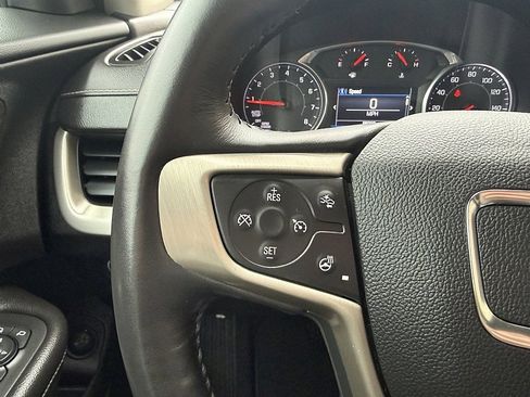 Used 2018 GMC Terrain Denali w/ Advanced Safety Package image 12