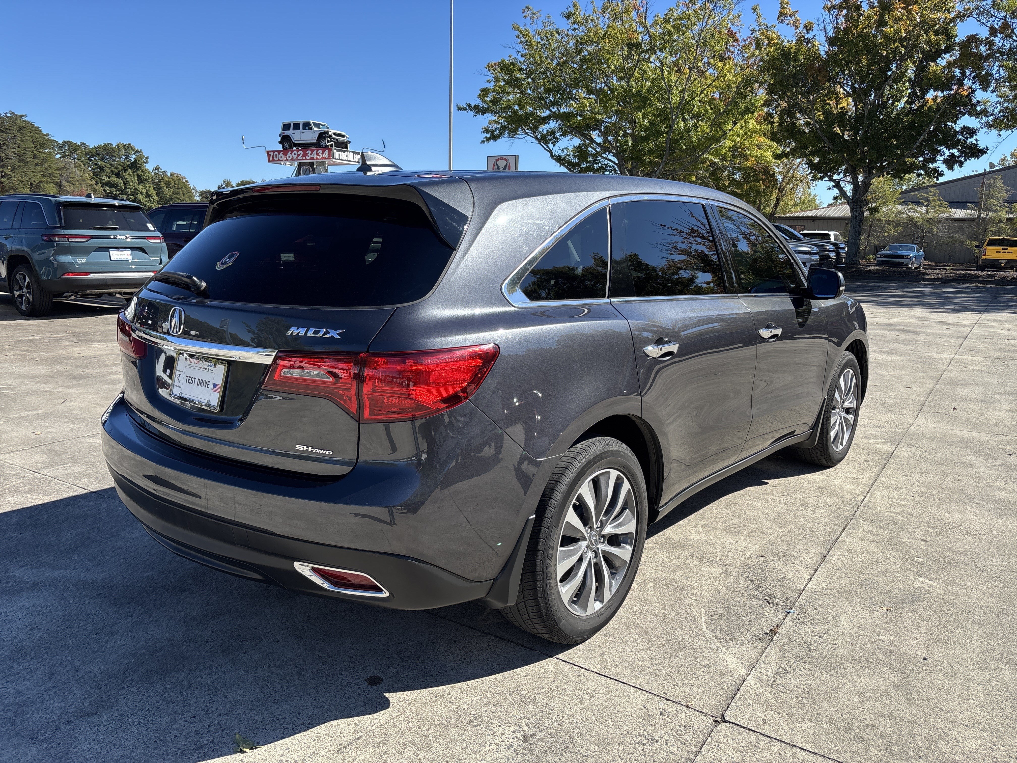 Used 2016 Acura MDX w/ Technology Package AWD/4WD image 7